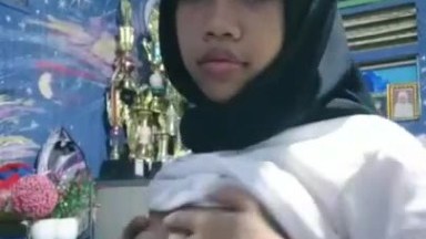Hijab smp viral
